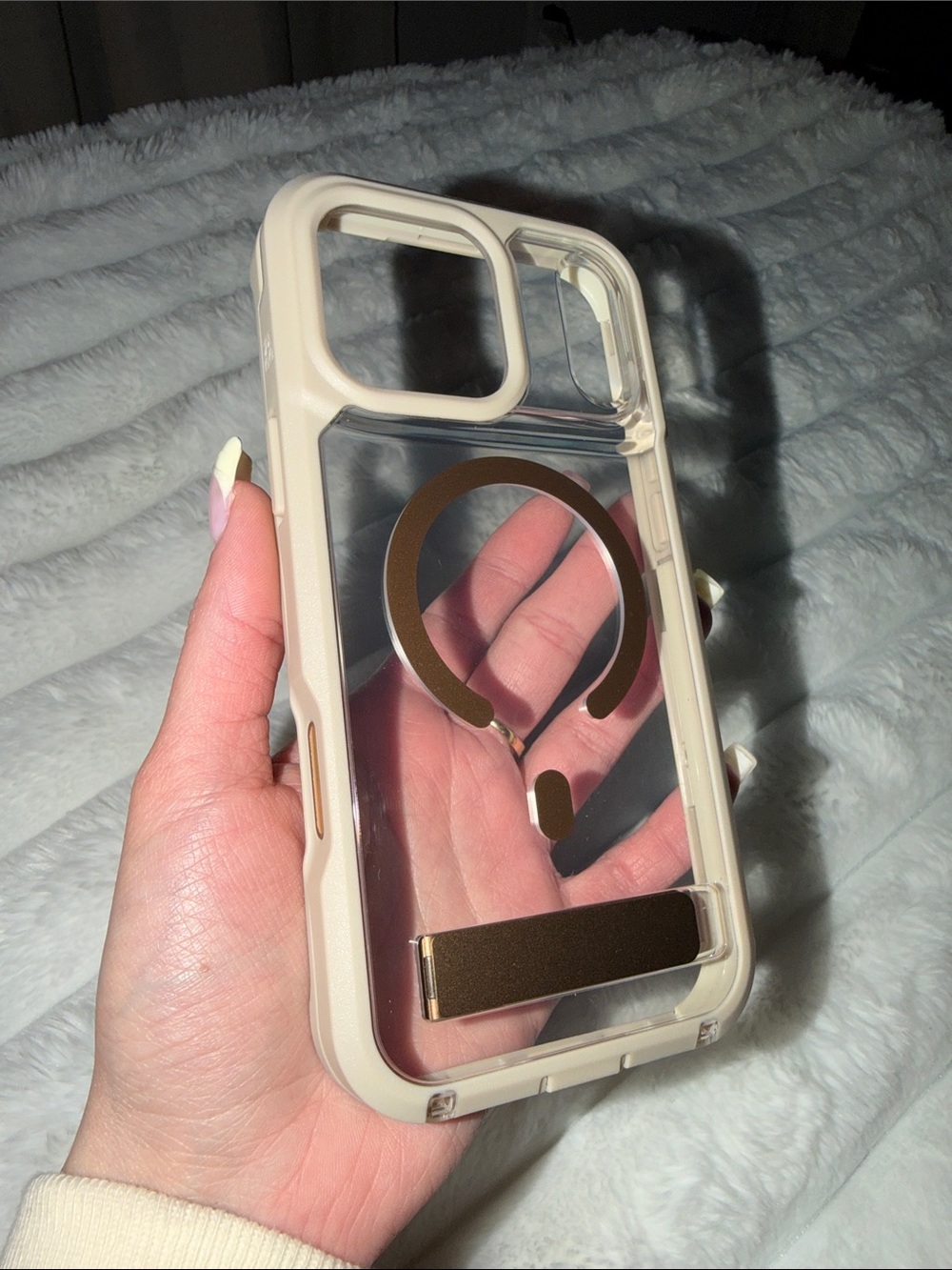 ZAGG Clear Beige Phone Case 17 pro max